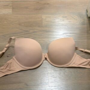 Seamless Nude Bra